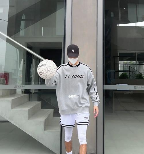 打造时尚篮球防守穿搭，让你在球场上成为焦点！