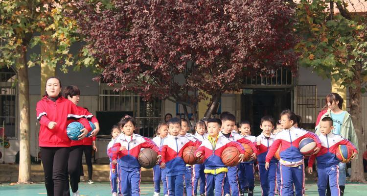 幼儿园大班篮球进攻防守的重要性（培养幼儿园大班篮球技能的必备项目）