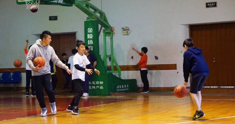 篮球防守敏捷性训练（以篮球防守敏捷性为基础，打造全面球员）