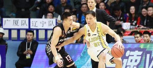 女生打篮球比赛的高效防守方法（全面提升女生篮球比赛防守技巧，成为强力守卫）