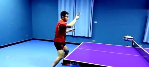乒乓球比赛中下旋发球的技巧与战术（攻守两端必备，乒乓球下旋发球的关键要点与实战指南）